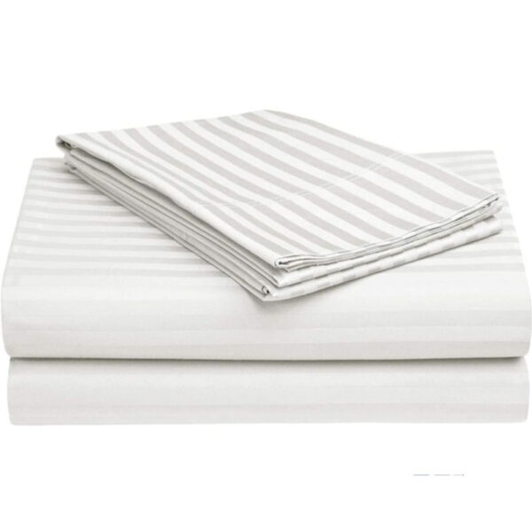 White Pristine Bedsheet Set